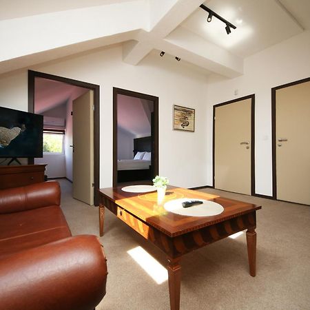 Citadela Suites - Free Parking Sarajevo Bagian luar foto