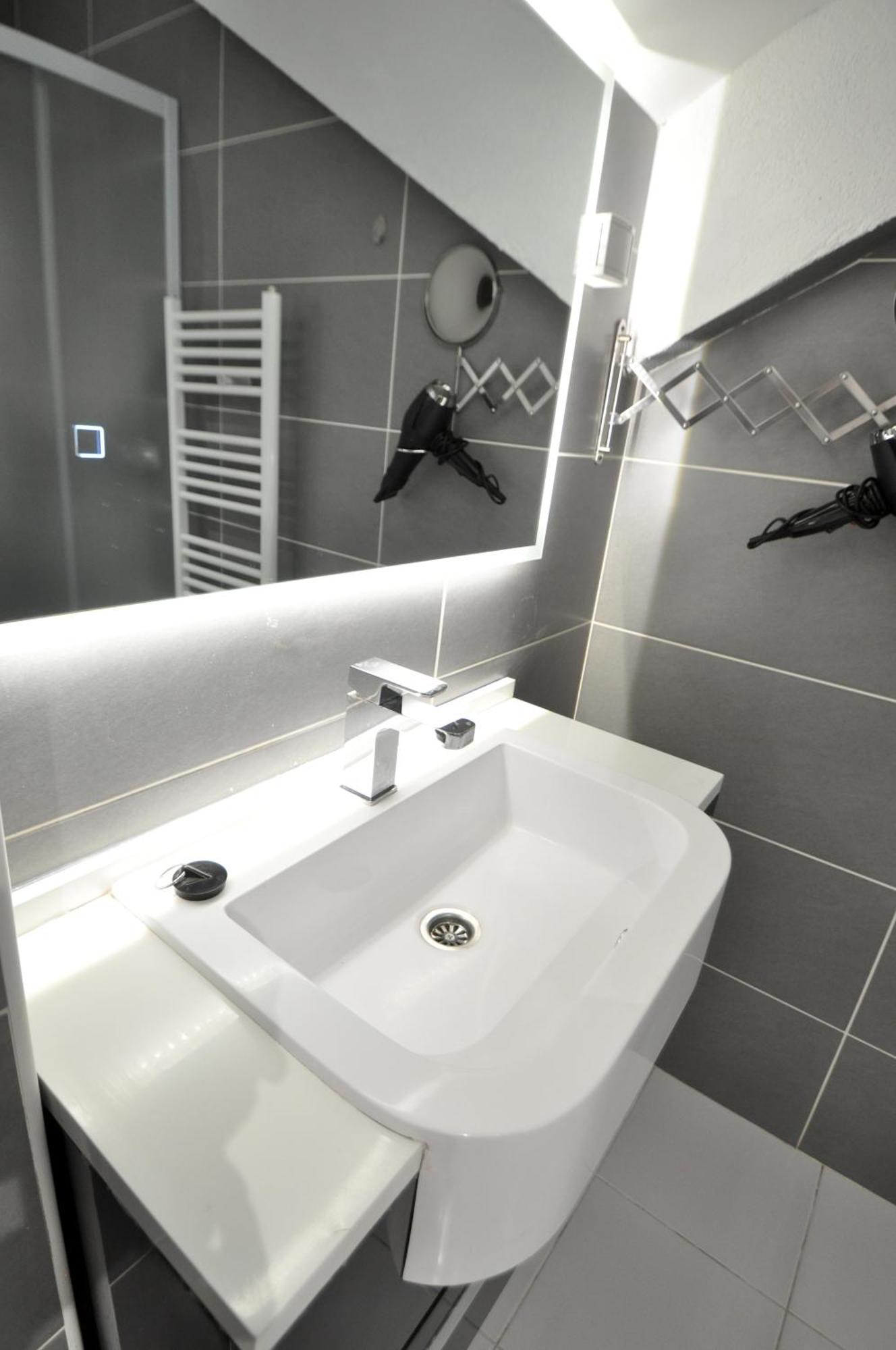 Citadela Suites - Free Parking Sarajevo Bagian luar foto