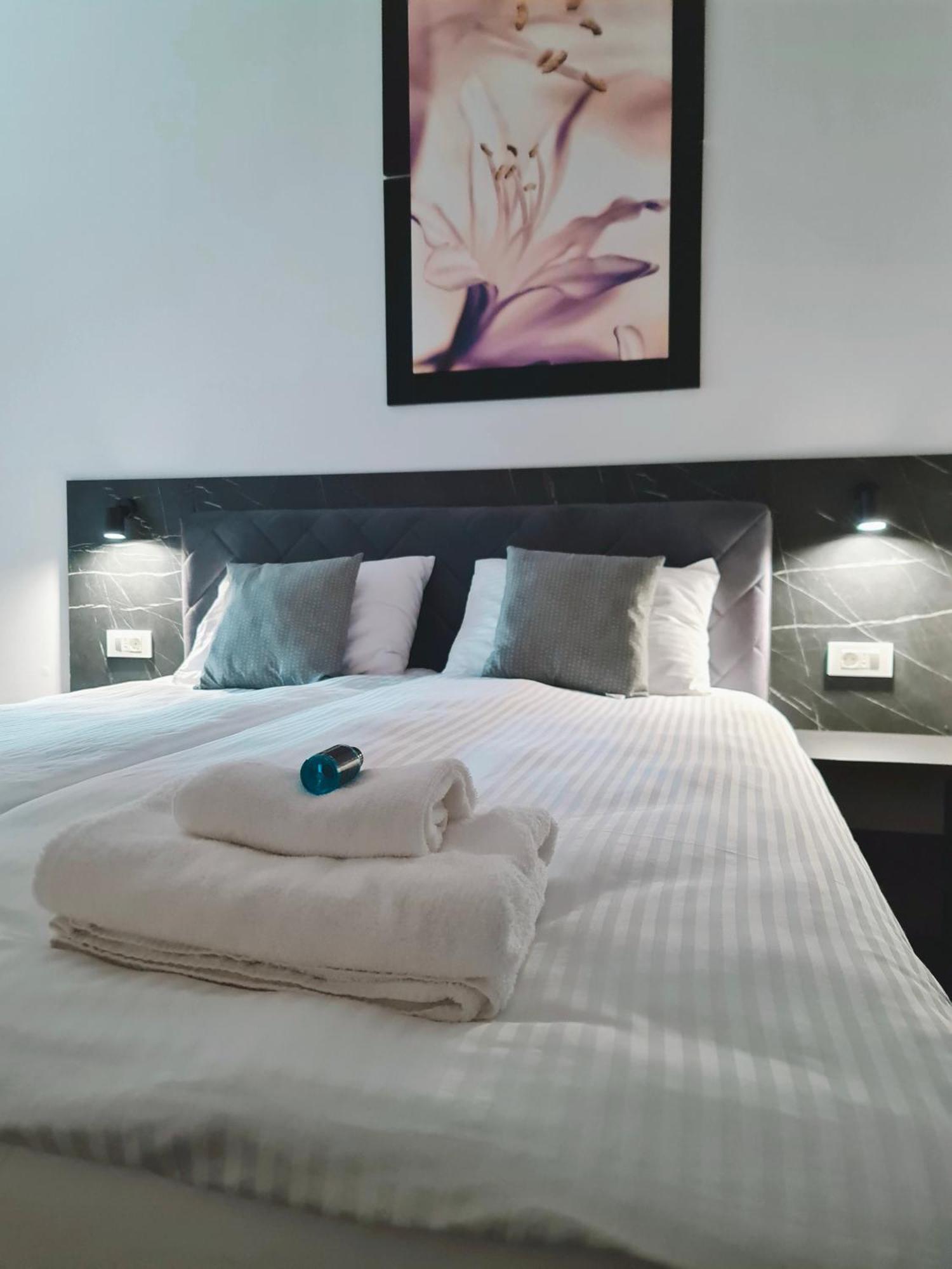 Citadela Suites - Free Parking Sarajevo Bagian luar foto