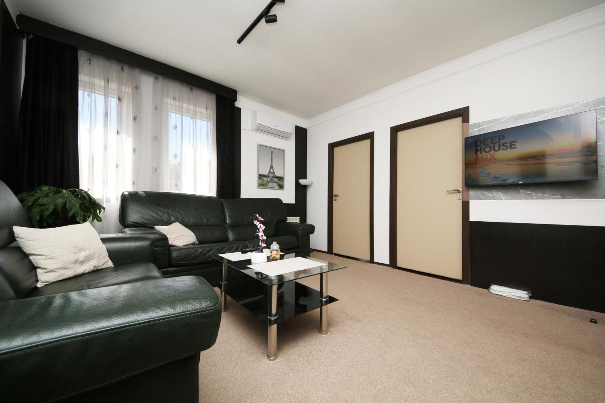 Citadela Suites - Free Parking Sarajevo Bagian luar foto