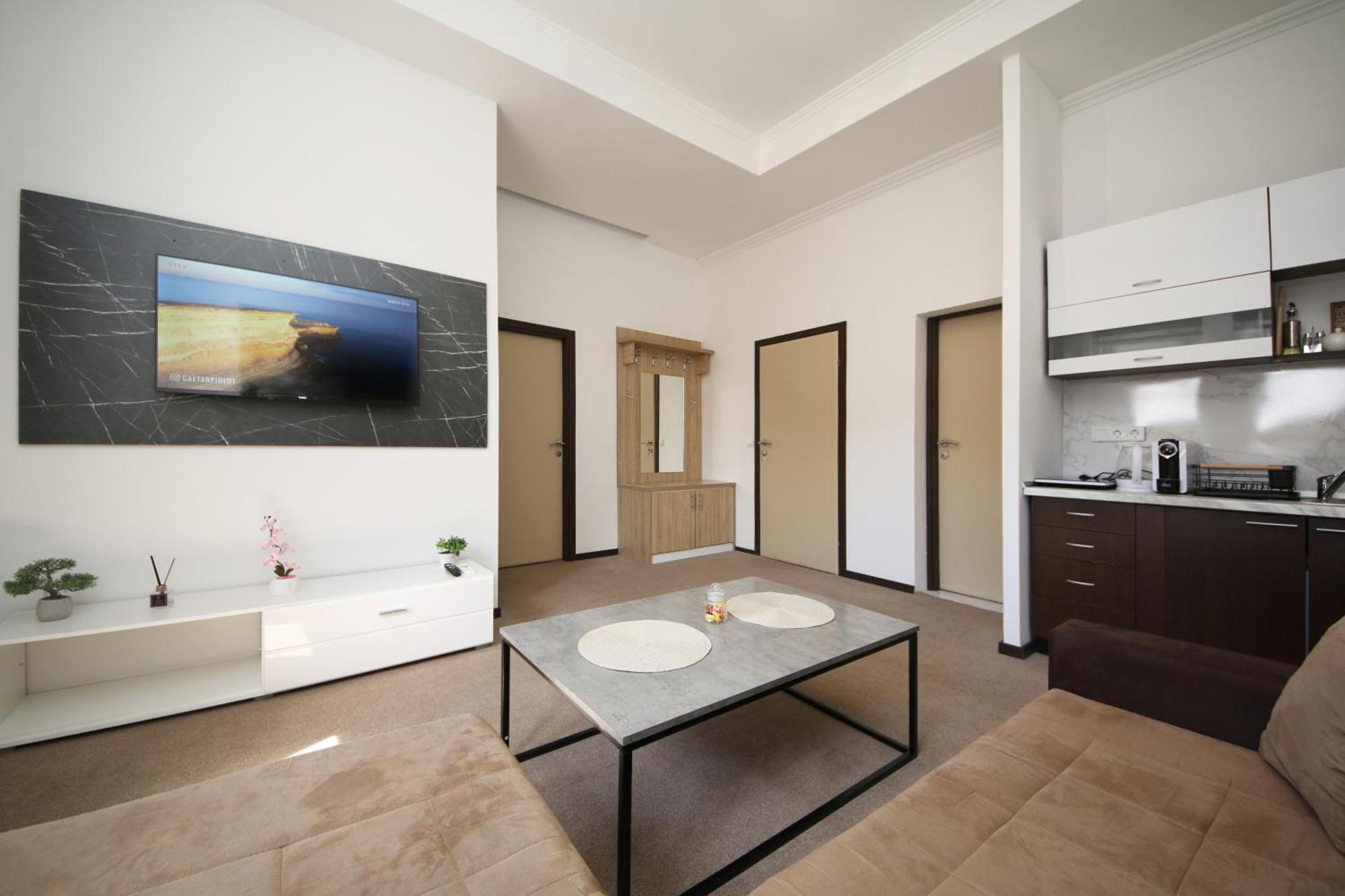 Citadela Suites - Free Parking Sarajevo Bagian luar foto